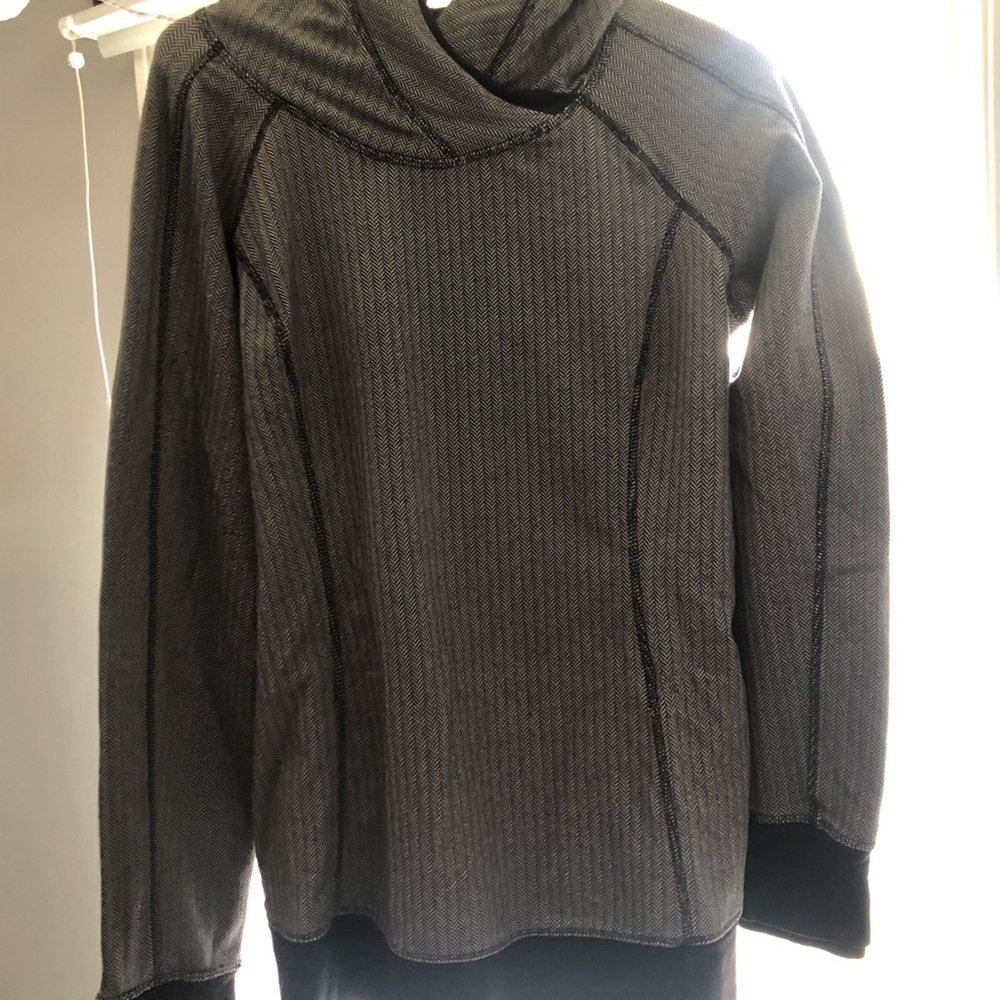 Lululemon jacket with hood